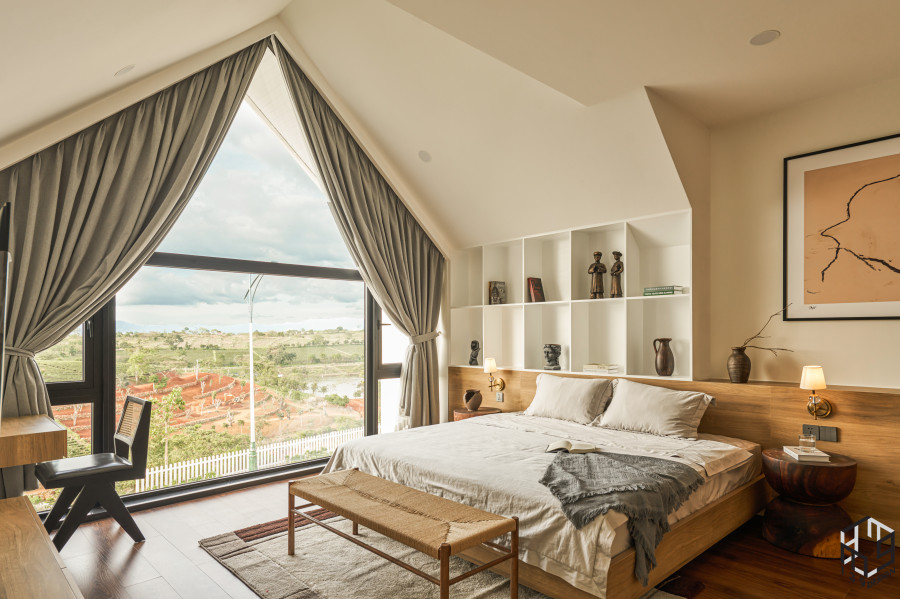 3.BEDROOM MASTER (1).JPG