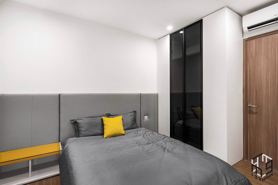 2.BEDROOM 1 (1).jpg